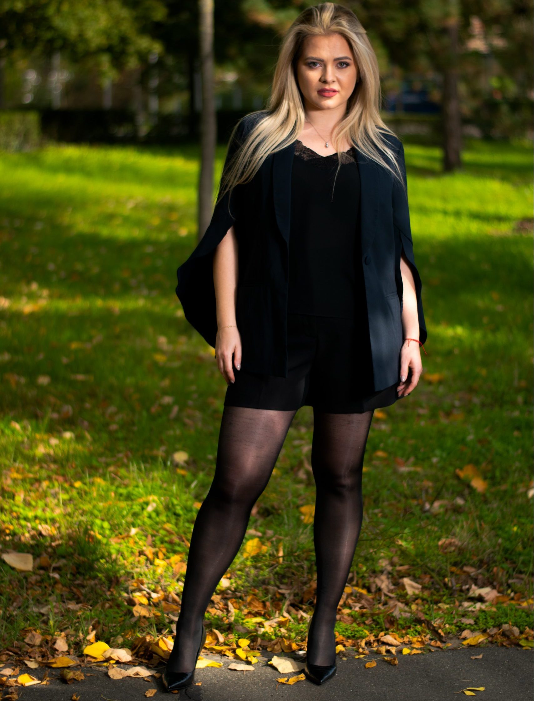 Sådan finder du de rigtige plus-size strømpebukser